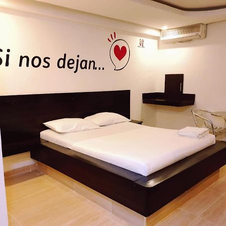 اباغويه Hotel Motel Love المظهر الخارجي الصورة