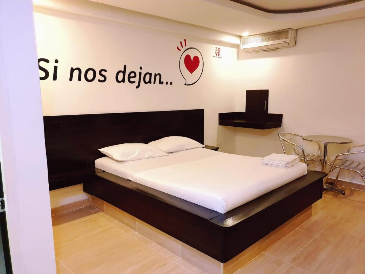 اباغويه Hotel Motel Love المظهر الخارجي الصورة
